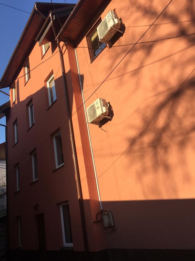 Mini-Hotel Megora Rakhiv Exterior foto